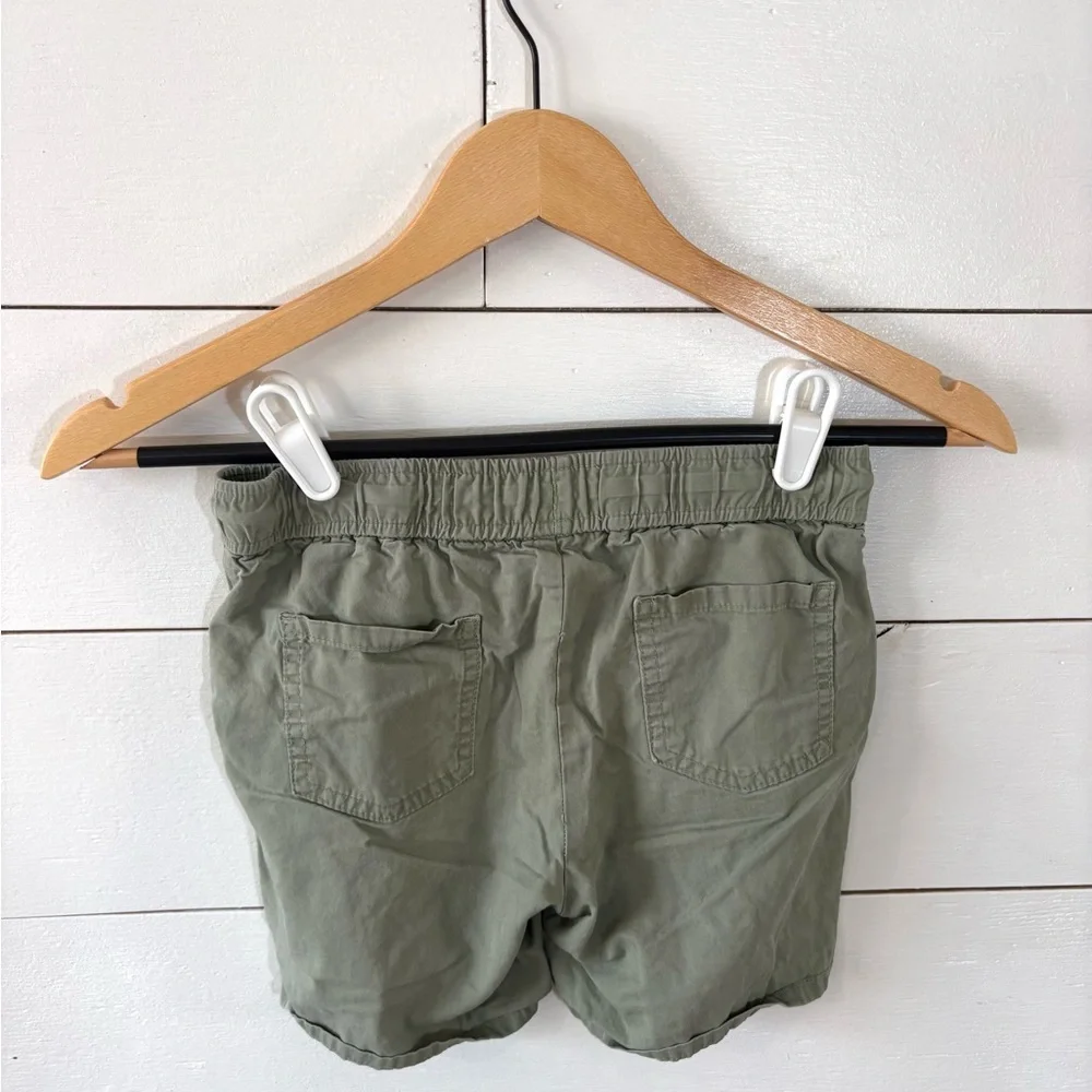 Cat & Jack Olive Green Pull-On Shorts – Kids M (7/8)